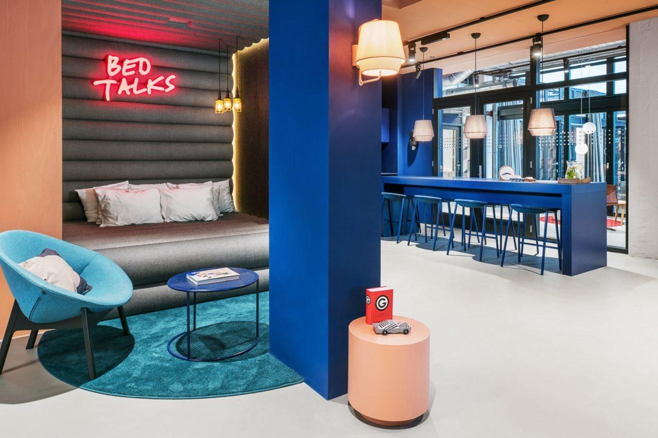 The Social Hub 3* The Hague
