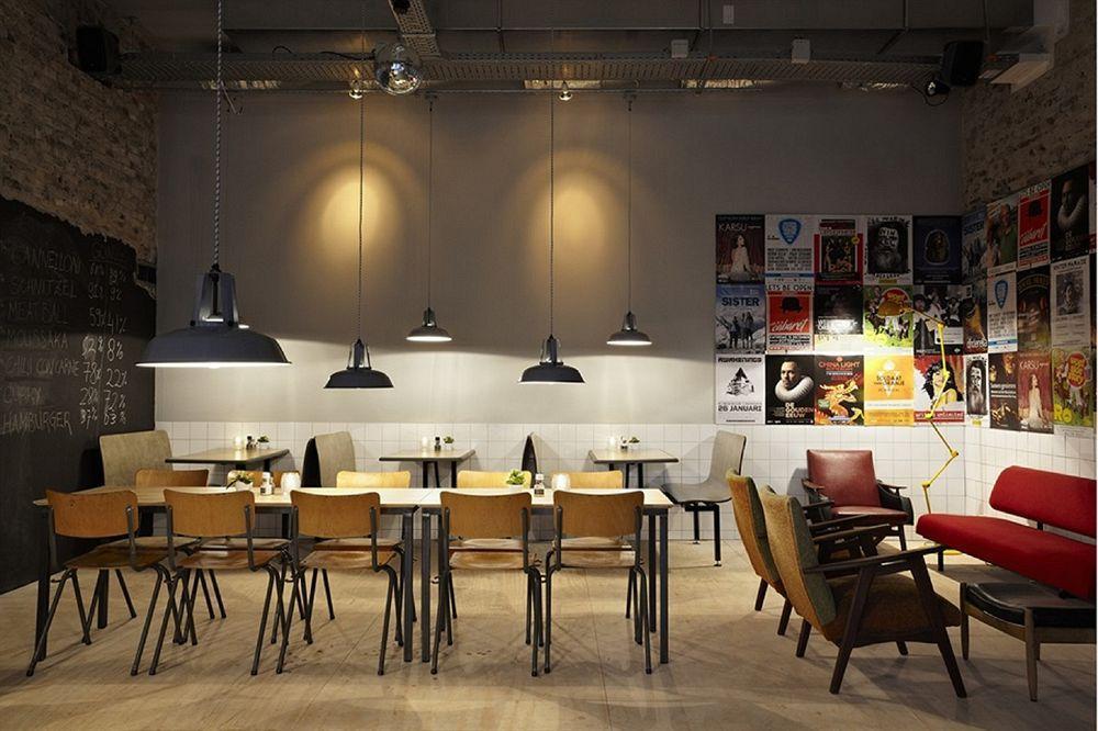 The Social Hub 3*